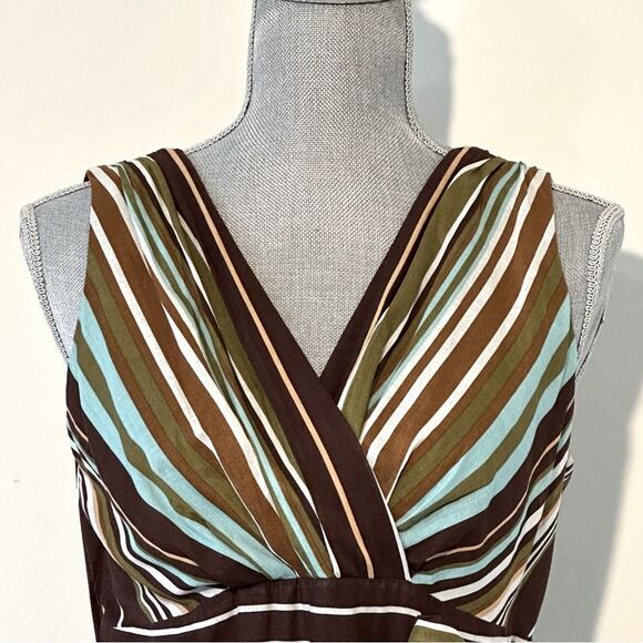 Rabbit Designs Women’s Flattering V-Neck Dress SZ 12 Sleeveless Striped Lined - Picture 3 of 14